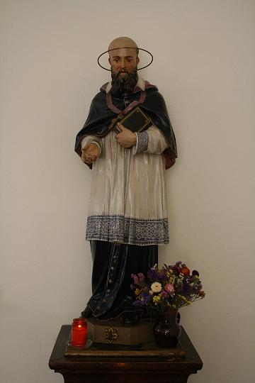 IMG_1375.jpg - Statue im Heimsuchungskloster Pielenhofen, Bayern